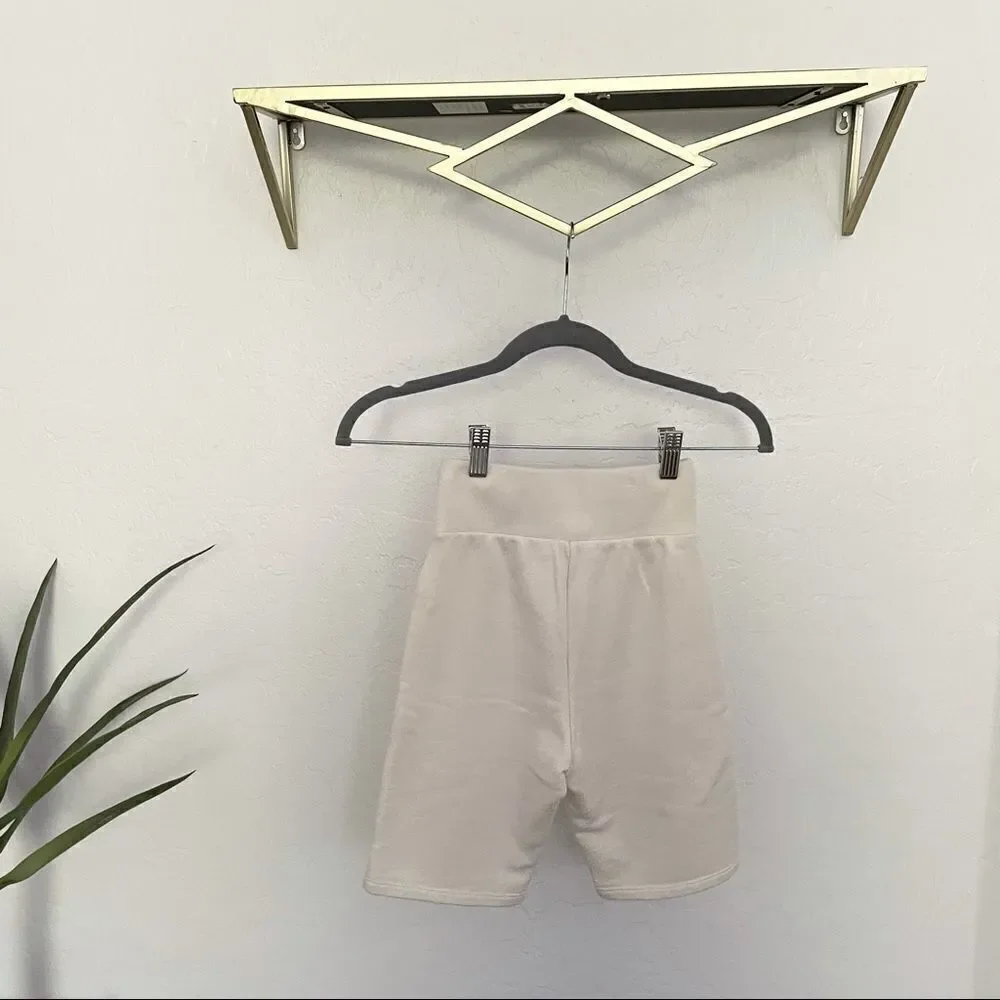 FRAME Vintage Bike Shorts Whisper White Cream Biker Shorts XXS